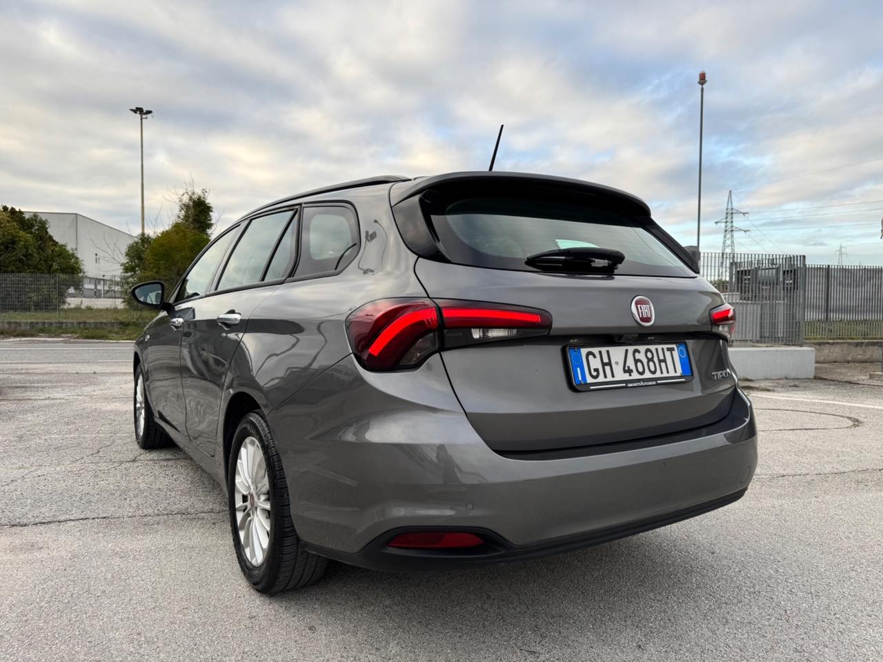FIAT TIPO 1.6 Mjt 130Cv S.W. - Led Navi