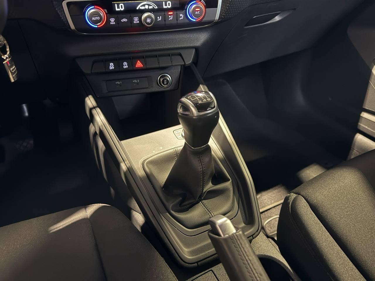 AUDI A1 II 2019 Citycarver - A1 Citycarver 30 1.0 tfsi Admired 11