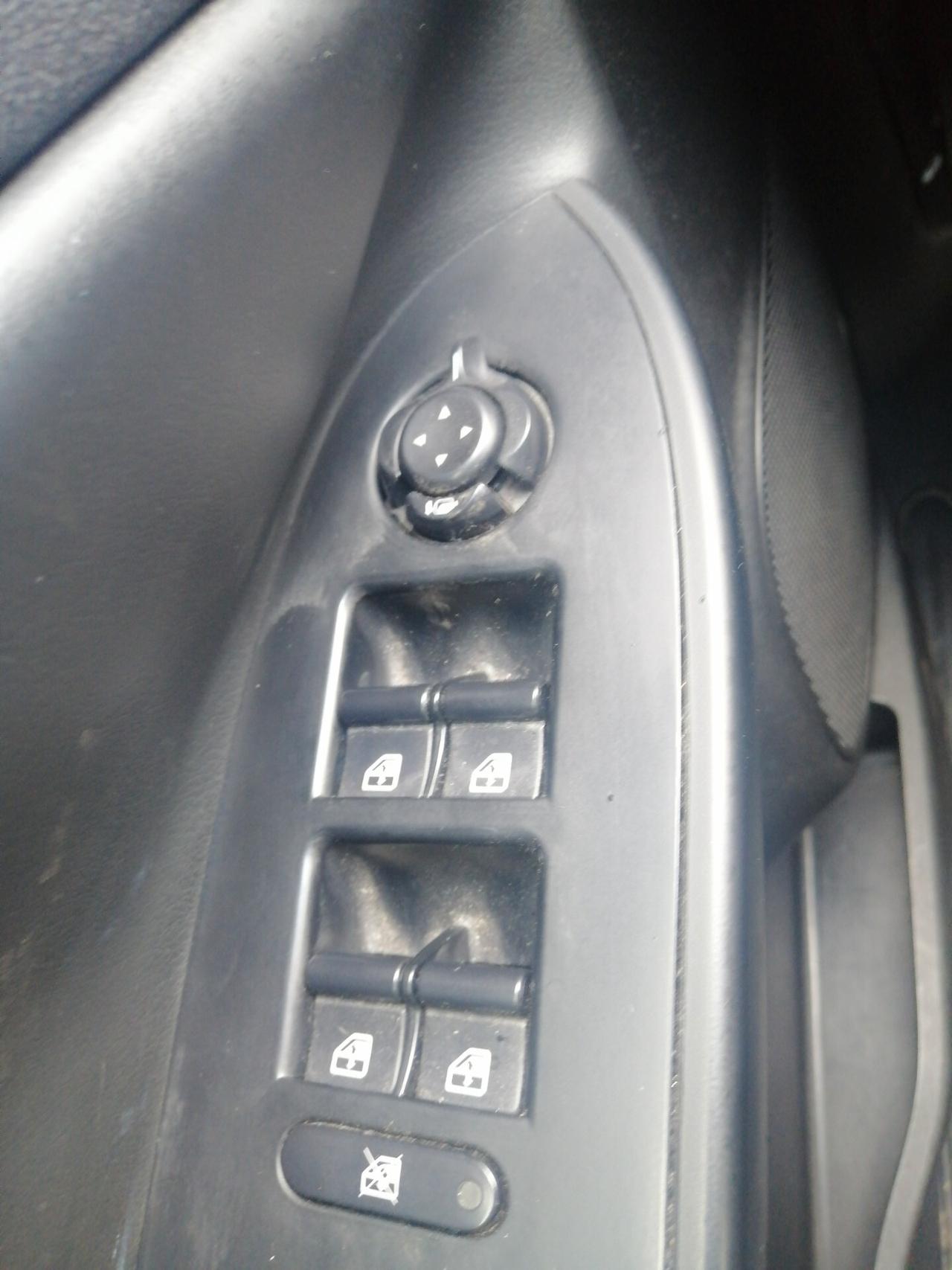 Alfa Romeo Giulietta 1.4 Turbo 120 CV GPL Super