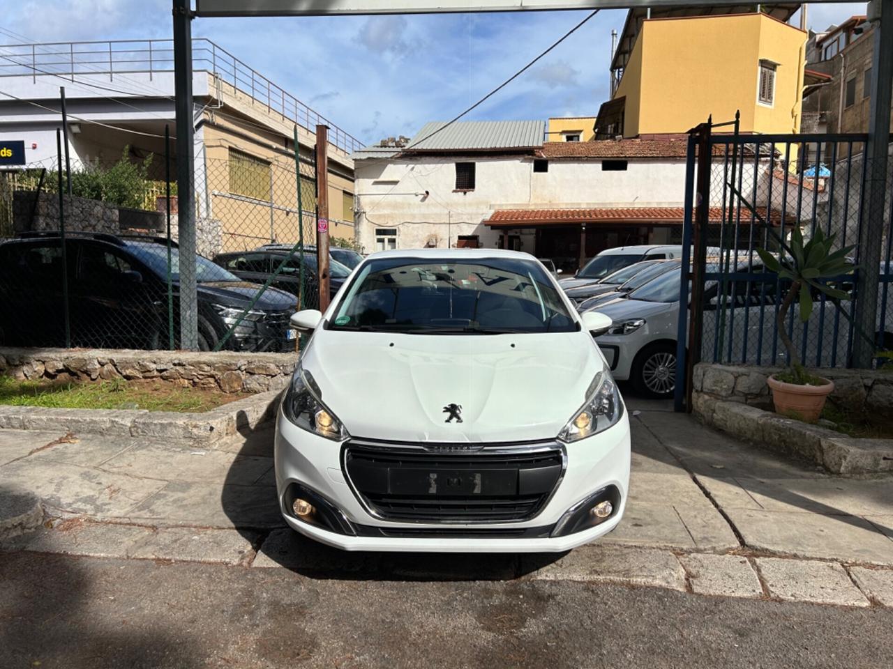 Peugeot 208 1.0 5 porte Allure