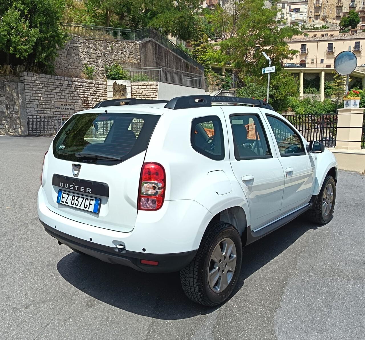 Dacia Duster 1.6 110CV 4x2 GPL Lauréate