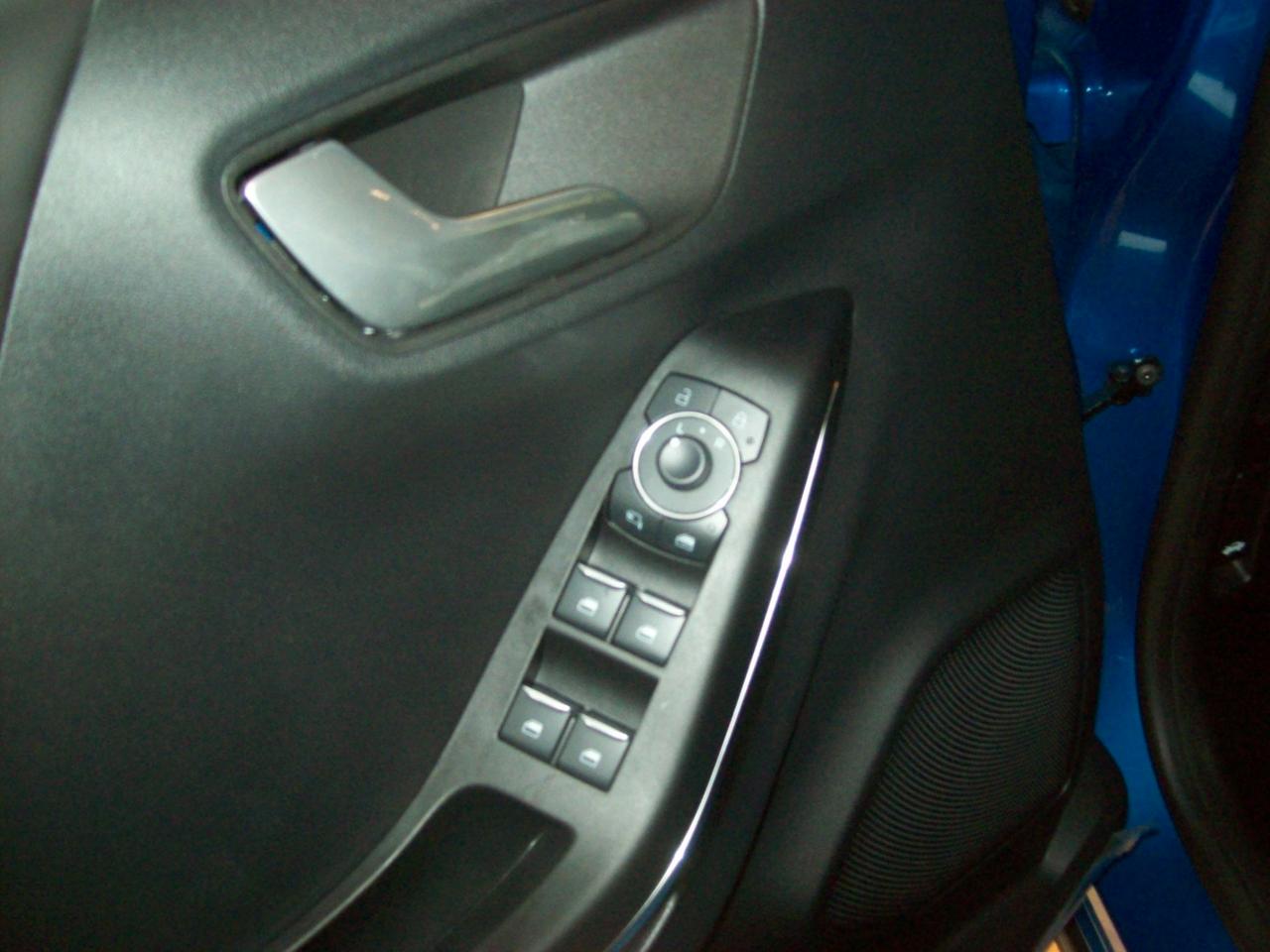 Ford Puma 1.0 EcoBoost Hybrid 125 CV S&S Titanium X