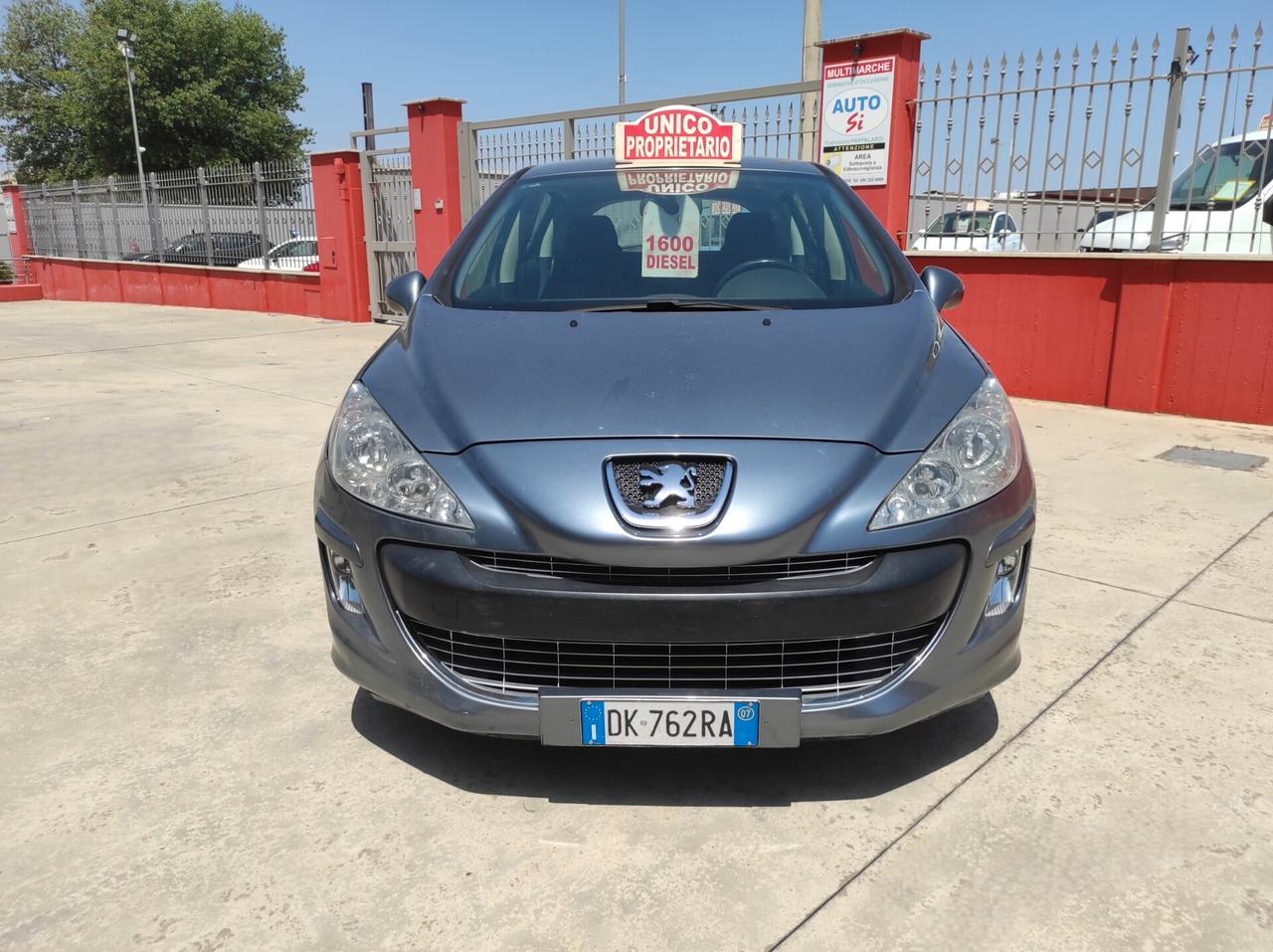 Peugeot 308 1.6 HDi - 90cv NEOPATENTATI