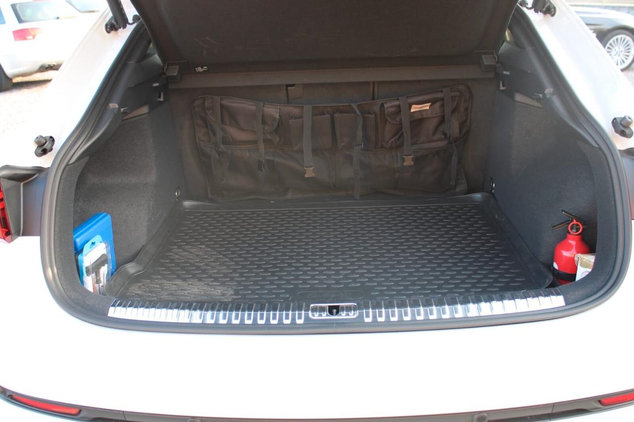 Audi Q3 RS Q3 SPB quattro S tronic