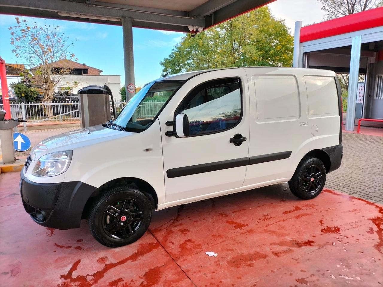Fiat Doblo Doblò 1.6 16V Natural Power *SOLO 35500 KM*