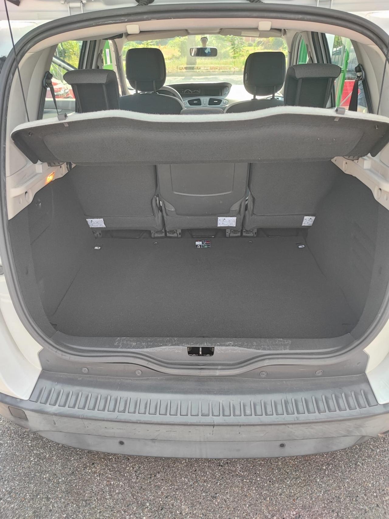 Renault Scénic X-Mod 1.5 dCi 110CV