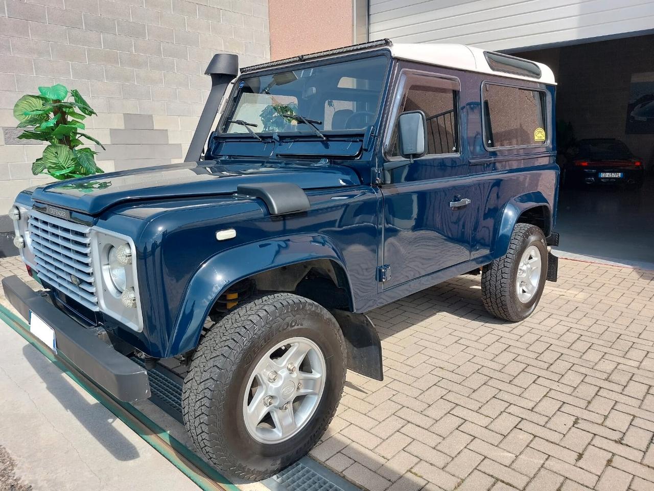 Land Rover Defender 2.0 90 LD 136CV EX ESERCITO a.s.i.