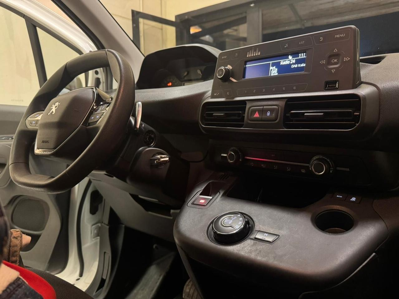 Peugeot Partner BlueHDi 130 EAT8 S&S PL Furgone Premium