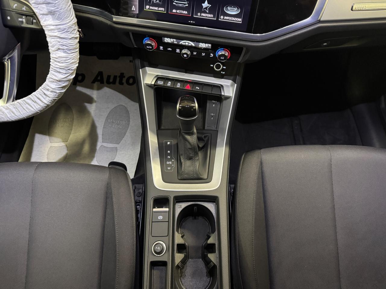 AUDI Q3 SPB 35 TDI S TRONIC IDENTITY BLACK - MY21