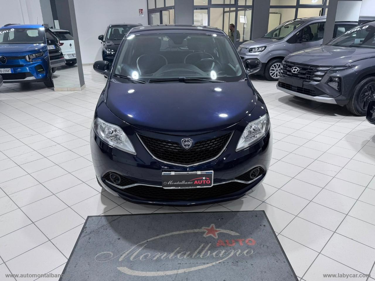 LANCIA Ypsilon 1.2 69 CV 5p. Gold