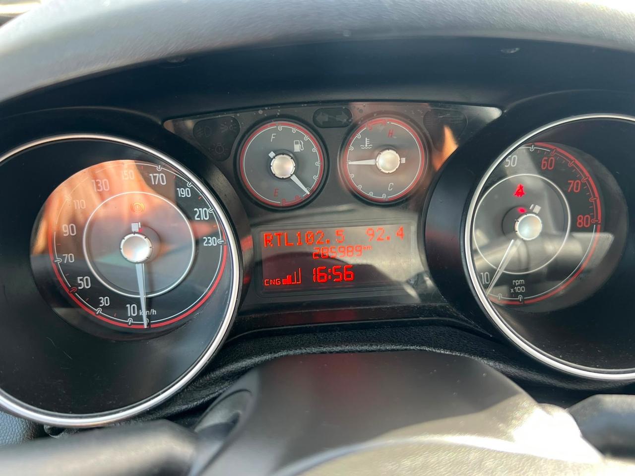 Fiat Punto 1.4 8V 5 porte Natural Power Lounge