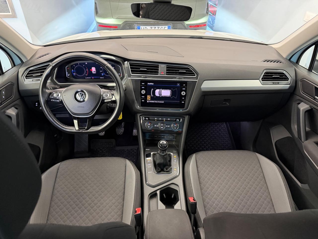 Volkswagen Tiguan 1.6 TDI R-Line 115cv