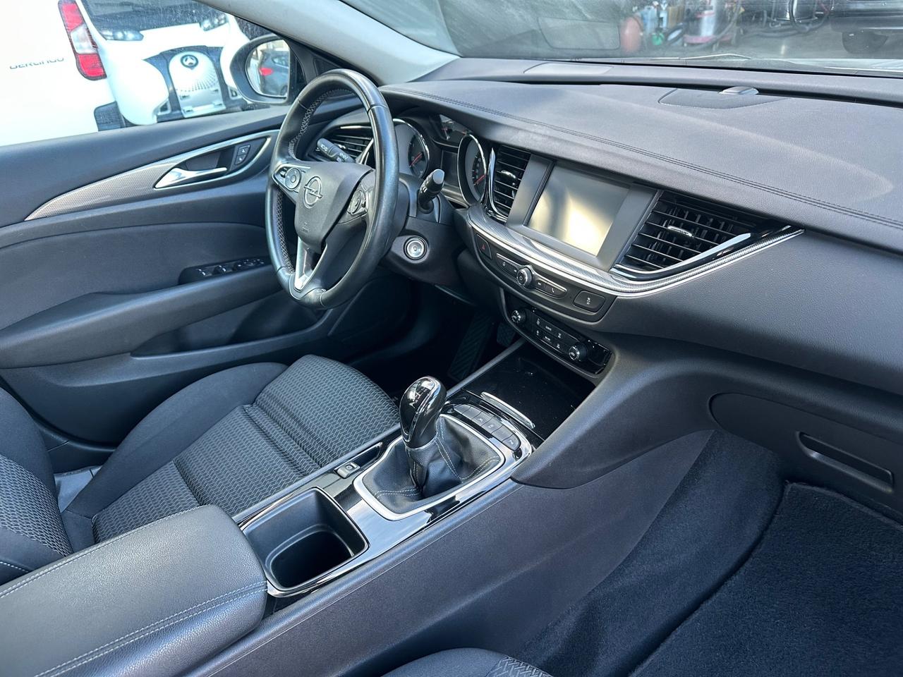 Opel Insignia 1.5 CDTI S&S Sports Tourer Business Edition