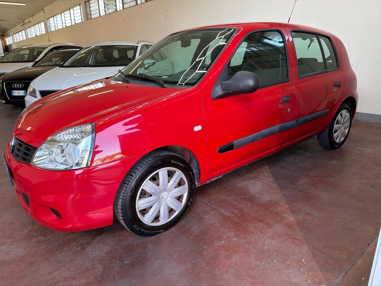 Renault Clio Storia 1.2 5 porte GPL Confort