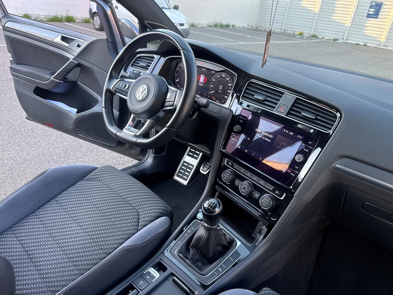 Volkswagen Golf 7.5 1.4 125 CV Rline digitale 2018