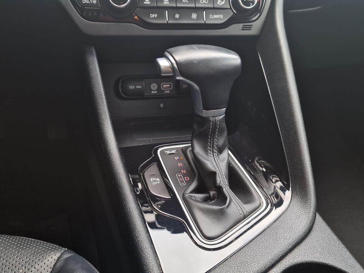 KIA NIRO HEV (FULL-HYBRID) STYLE