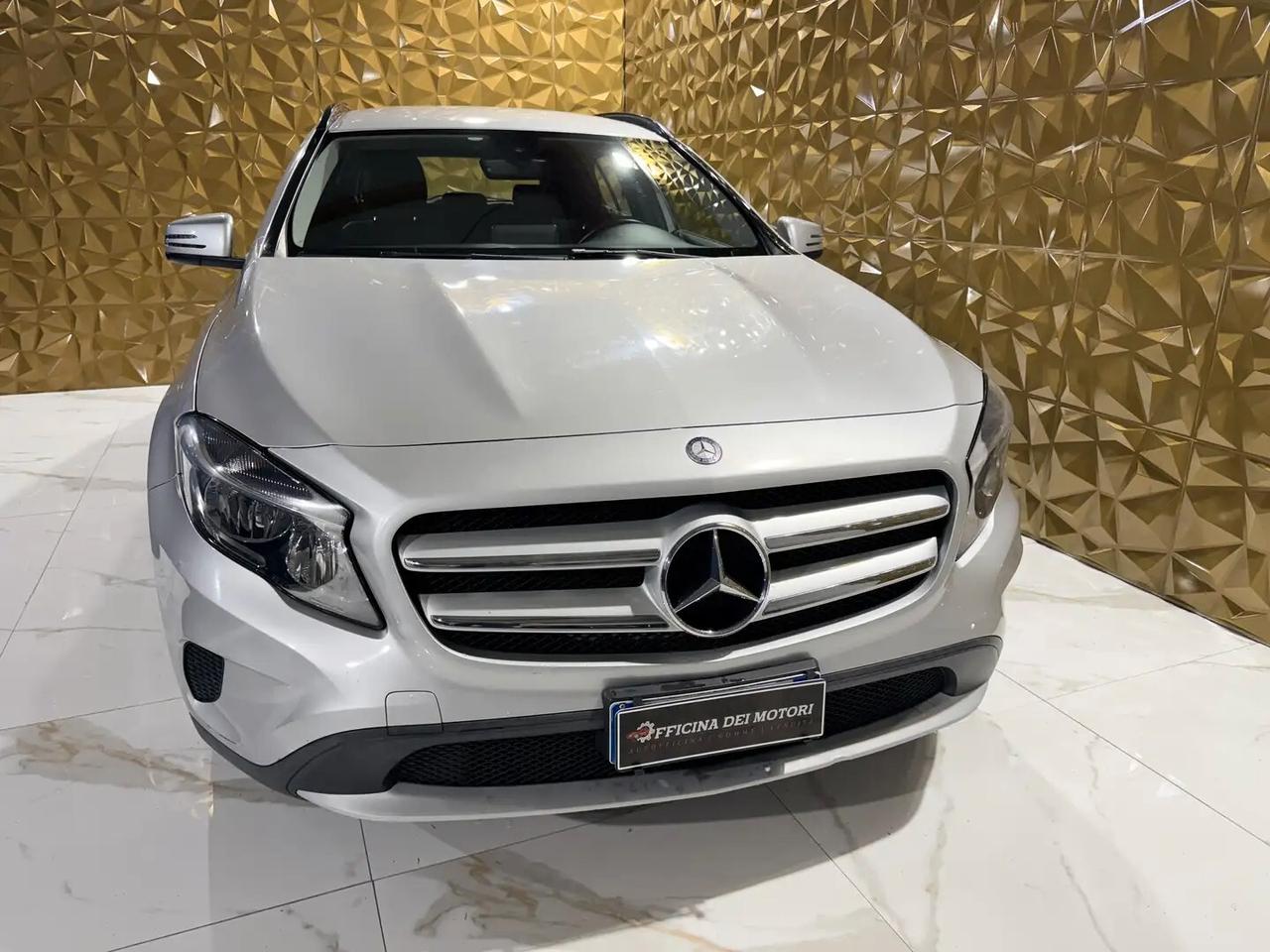Mercedes-benz GLA 180 d Automatic Premium