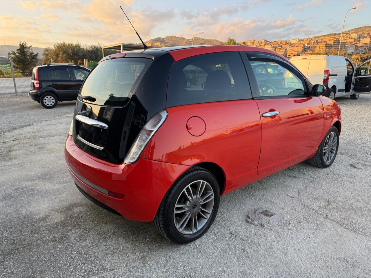 Lancia Ypsilon 1.2 Platino