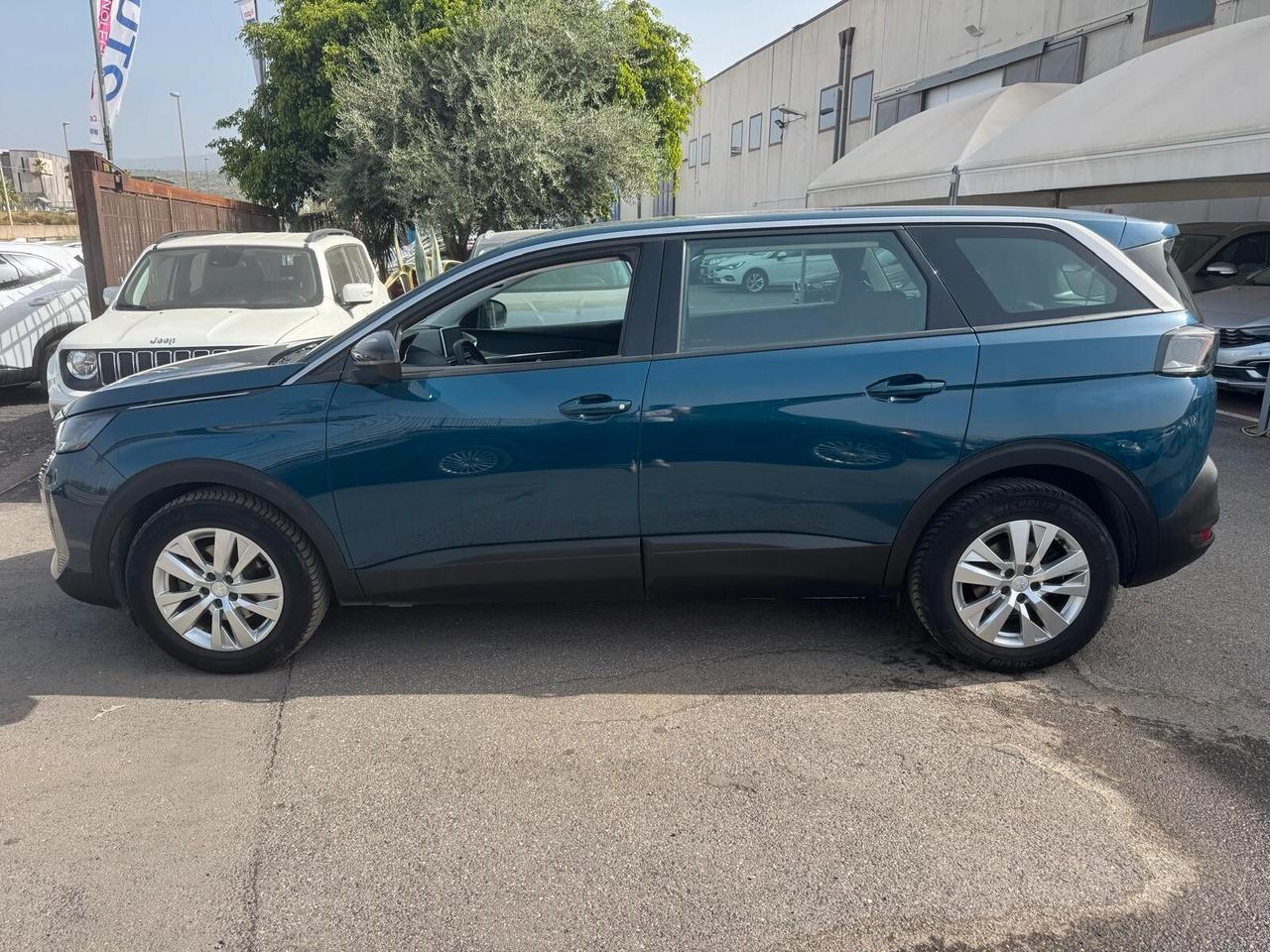 Peugeot 5008 BlueHDi 130 Allure 7 POSTI - 2022
