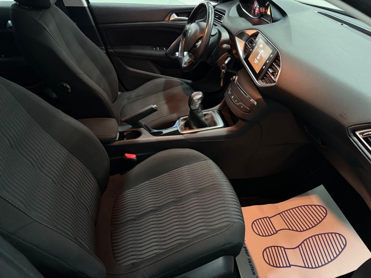 Peugeot 308 1.6 BlueHDi 100Cv Station Wagon - 2017