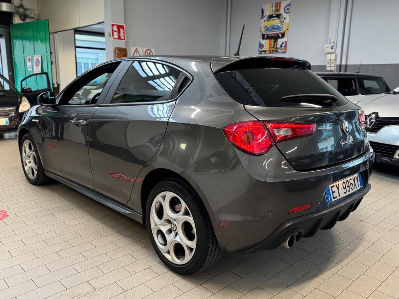 Alfa Romeo Giulietta 1.6 JTDm-2 105 CV Exclusive