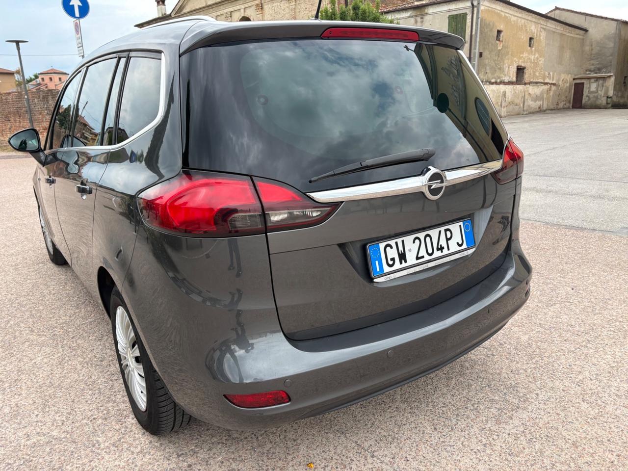 Opel Zafira 2.0 CDTi 130CV 7 posti pronta uso