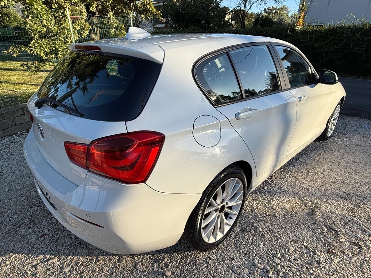Bmw 116d 5p. Sport motore BMW km certificati