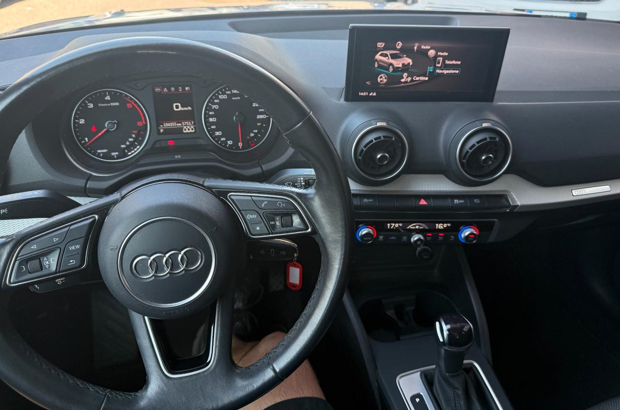 Audi Q2 30 TDI Business