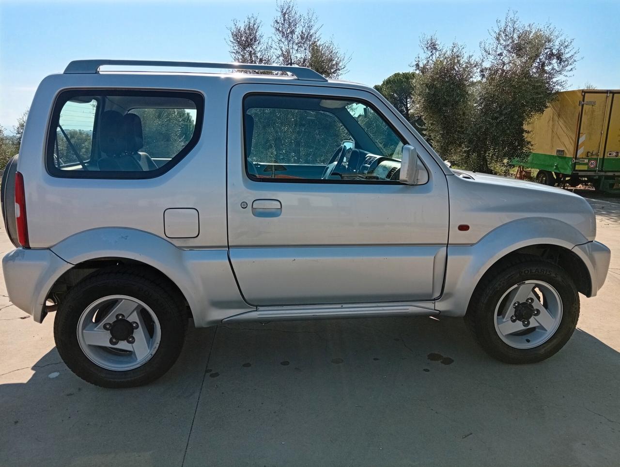Suzuki Jimny 1.3i 16V cat 4WD JLX GPLscad. bomb 2032