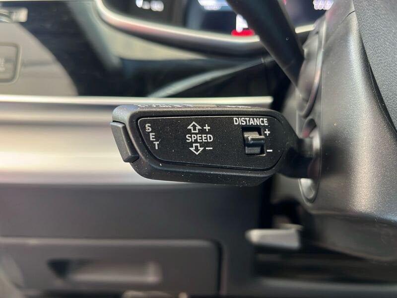 Audi Q8 50 TDI 210kW quattro tip. S Line Edition Black pack