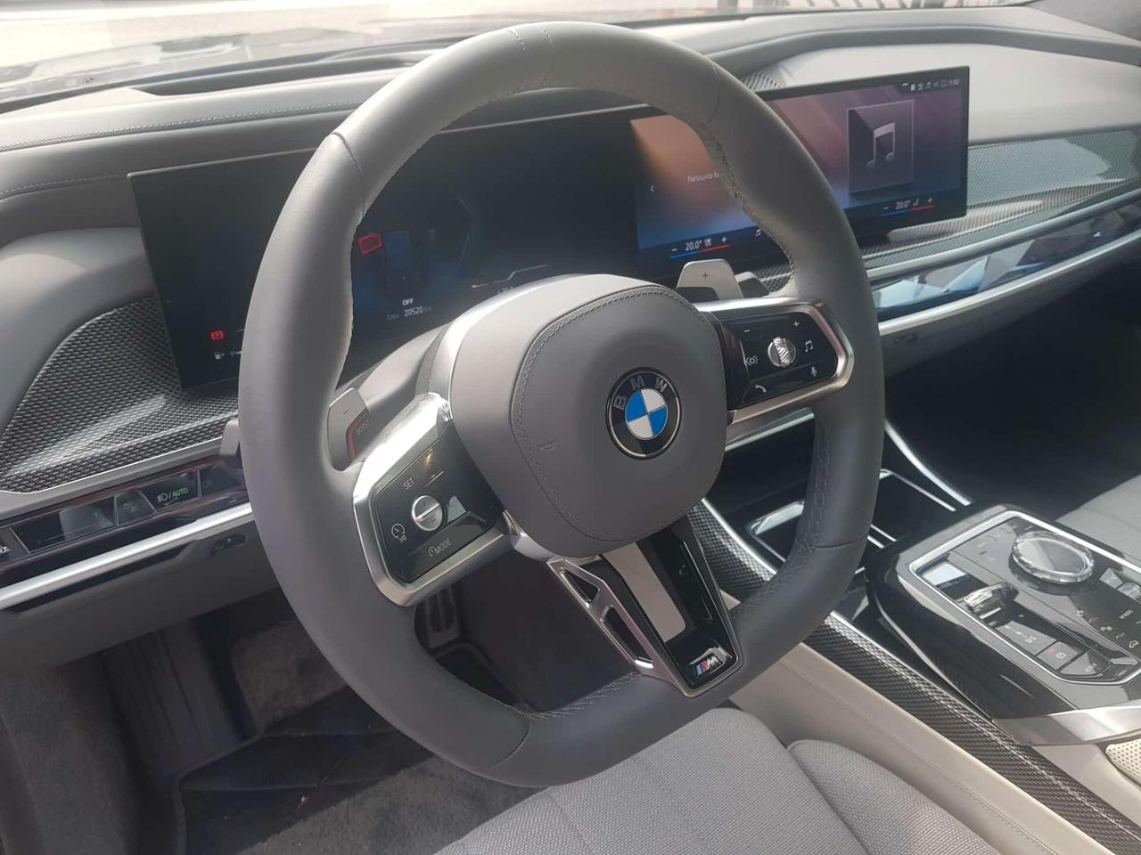 Bmw 740 740Ld xDrive Msport Individual 300CV