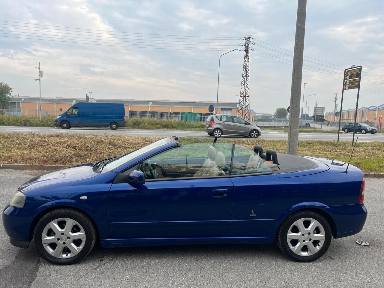Opel Astra Cabrio 1.6i 16V twin port cat