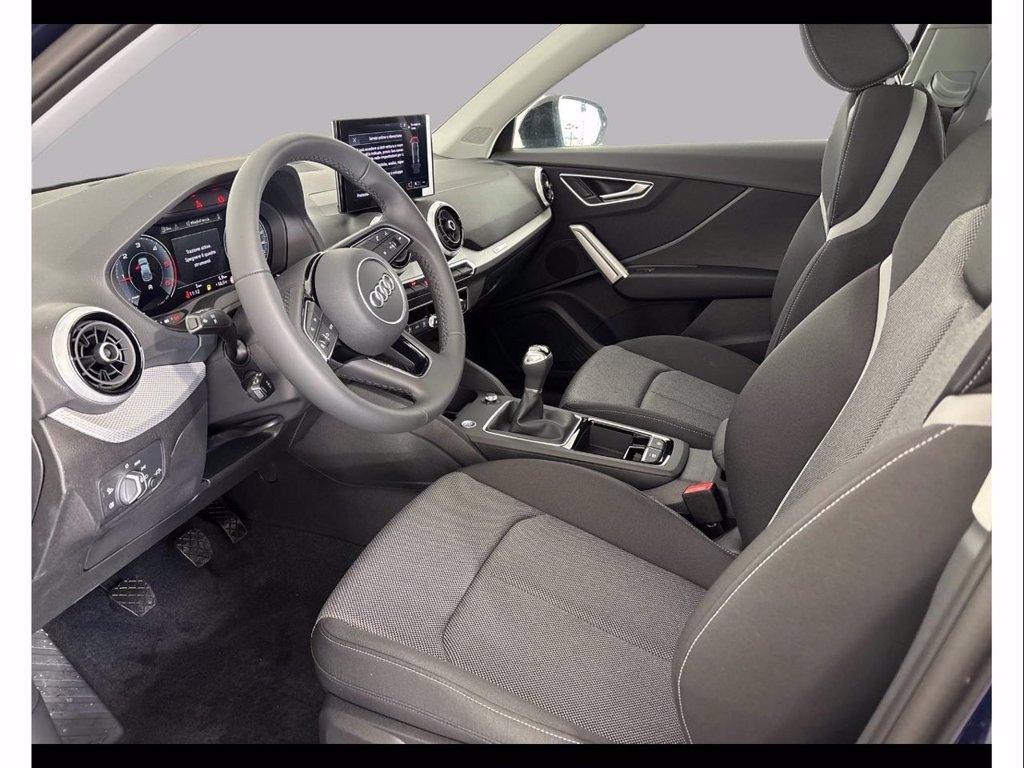 AUDI Q2 30 2.0 tdi identity black del 2025
