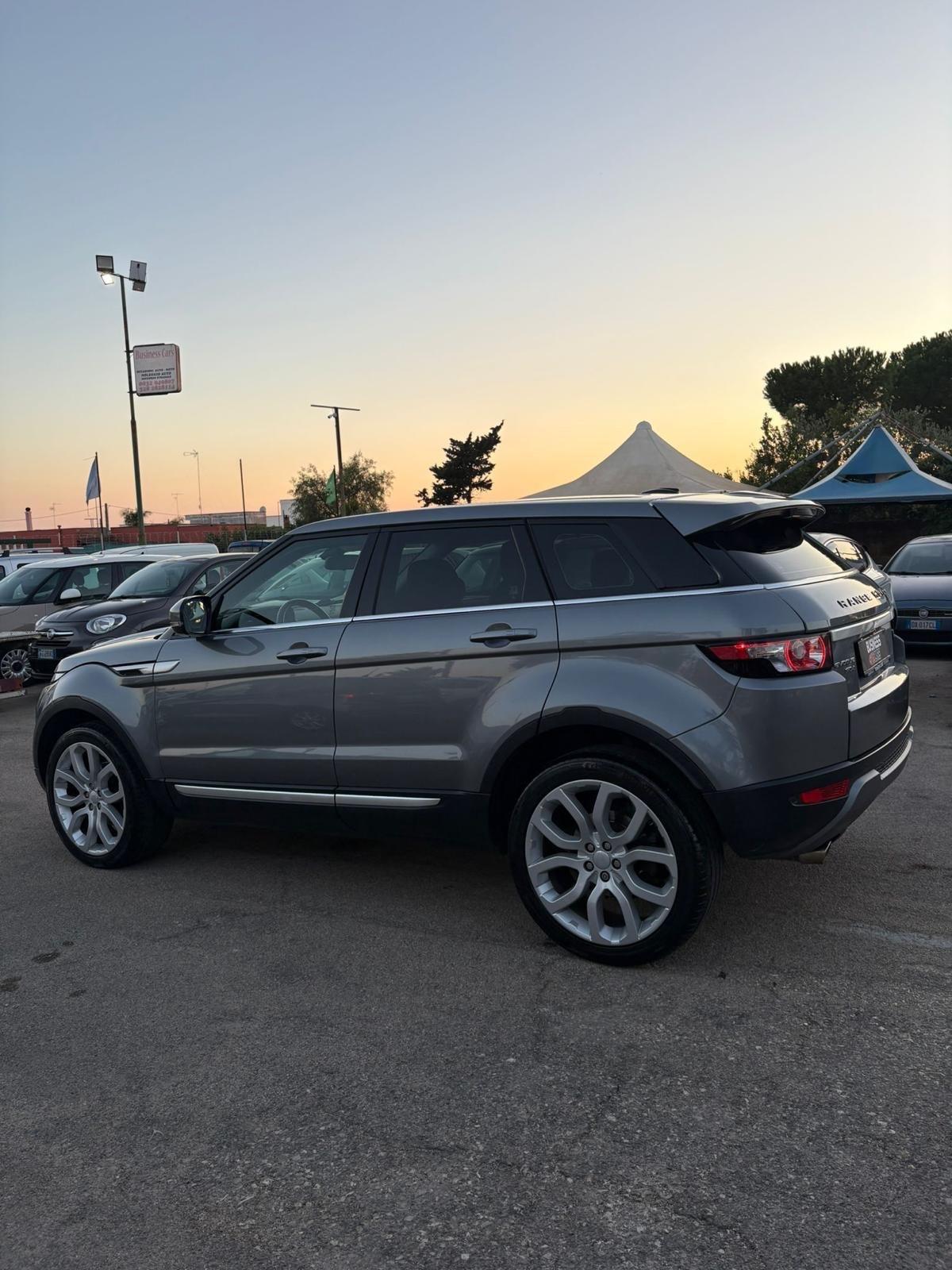 Land Rover Range Evoque 2.2 TD4 5p. Prestige