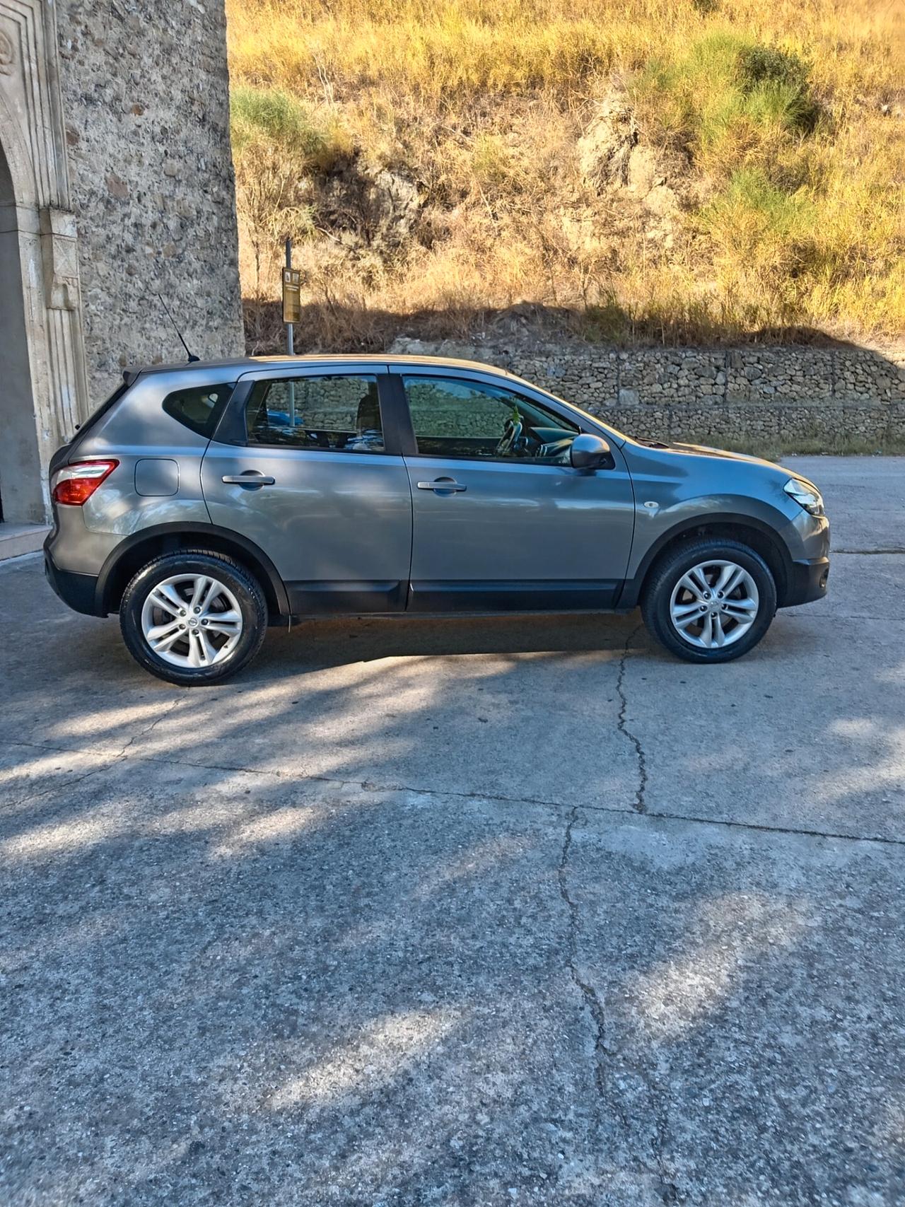 Nissan Qashqai 1.5 dCi DPF Tekna