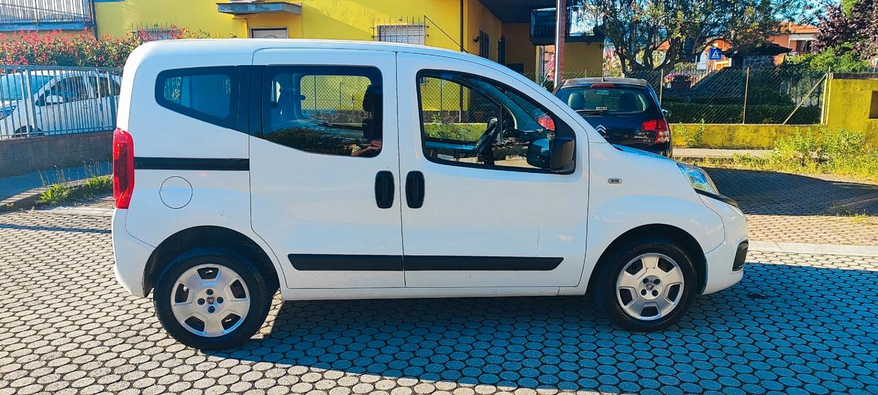 Fiat Qubo 1.3 MJT 95 CV Lounge automatico