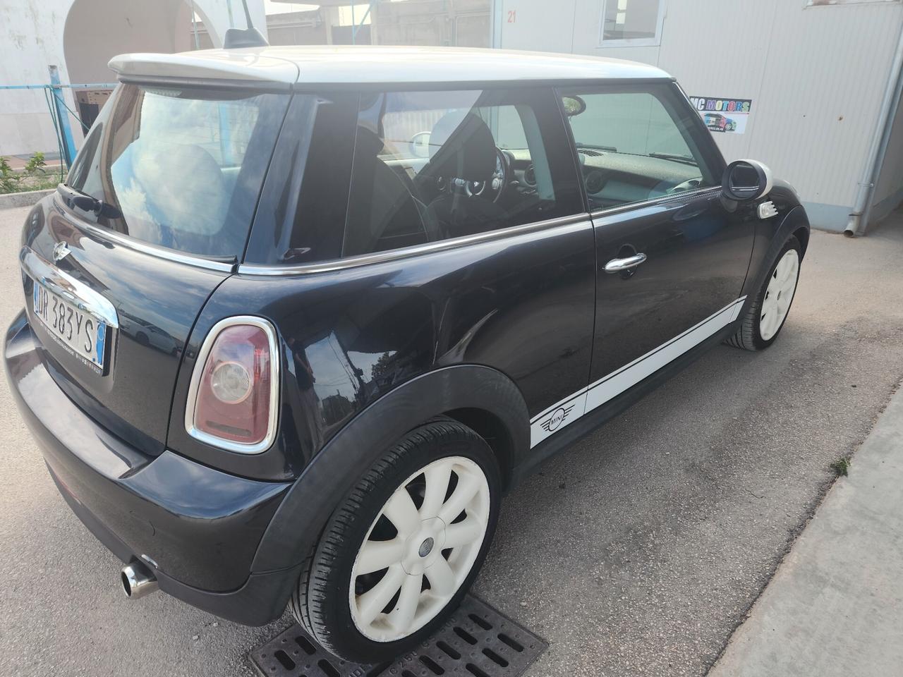 Mini 1.6 16V Cooper D