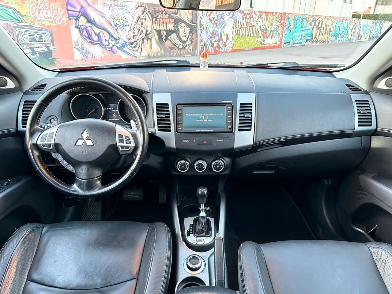 Mitsubishi Outlander 2.2 DI-D Intense DPF