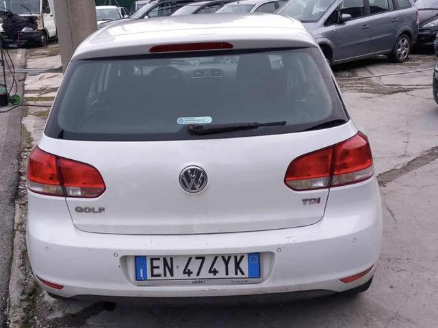 VOLKSWAGEN Golf Business 1.6 TDI 5p. Highline iniettori da fare