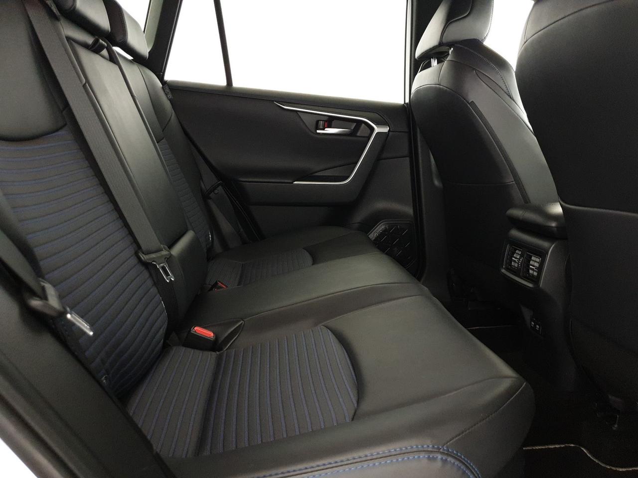 Toyota Rav4 .5 vvt-ie h active 2wd 218cv e-cvt