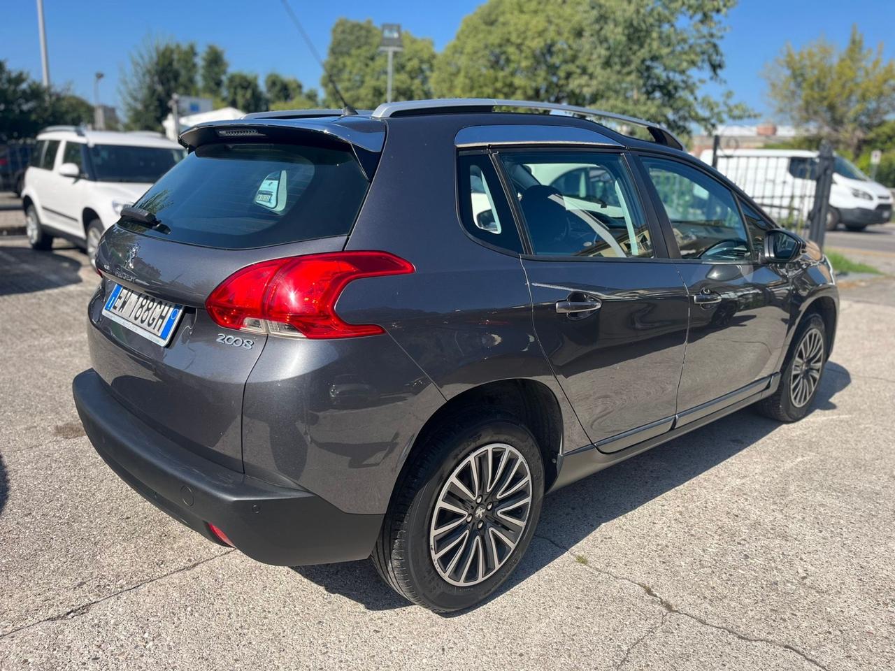 Peugeot 2008 PureTech 82 Active