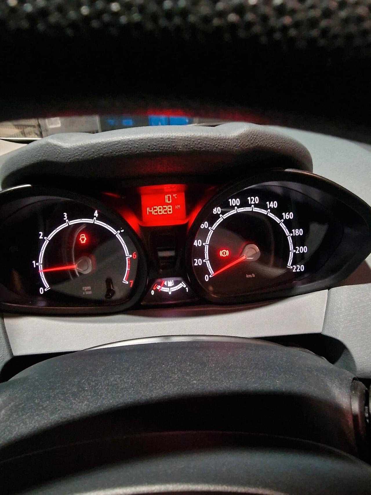 Ford Fiesta 1.4 5 porte Bz.- GPL Titanium