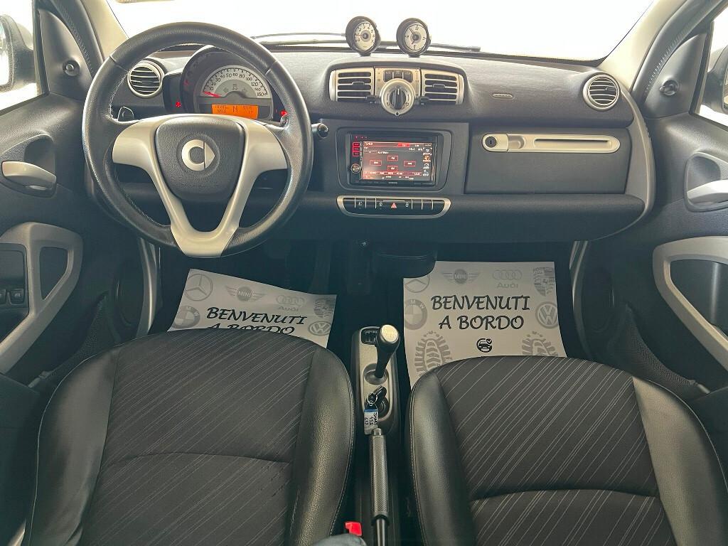 Smart Fortwo Pulse 1.0 / Servosterzo / Navi / Pelle / F1