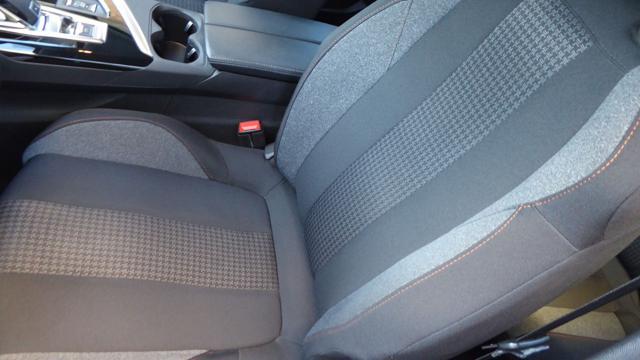 PEUGEOT 3008 BlueHDi 130 S&S EAT8 Active Pack