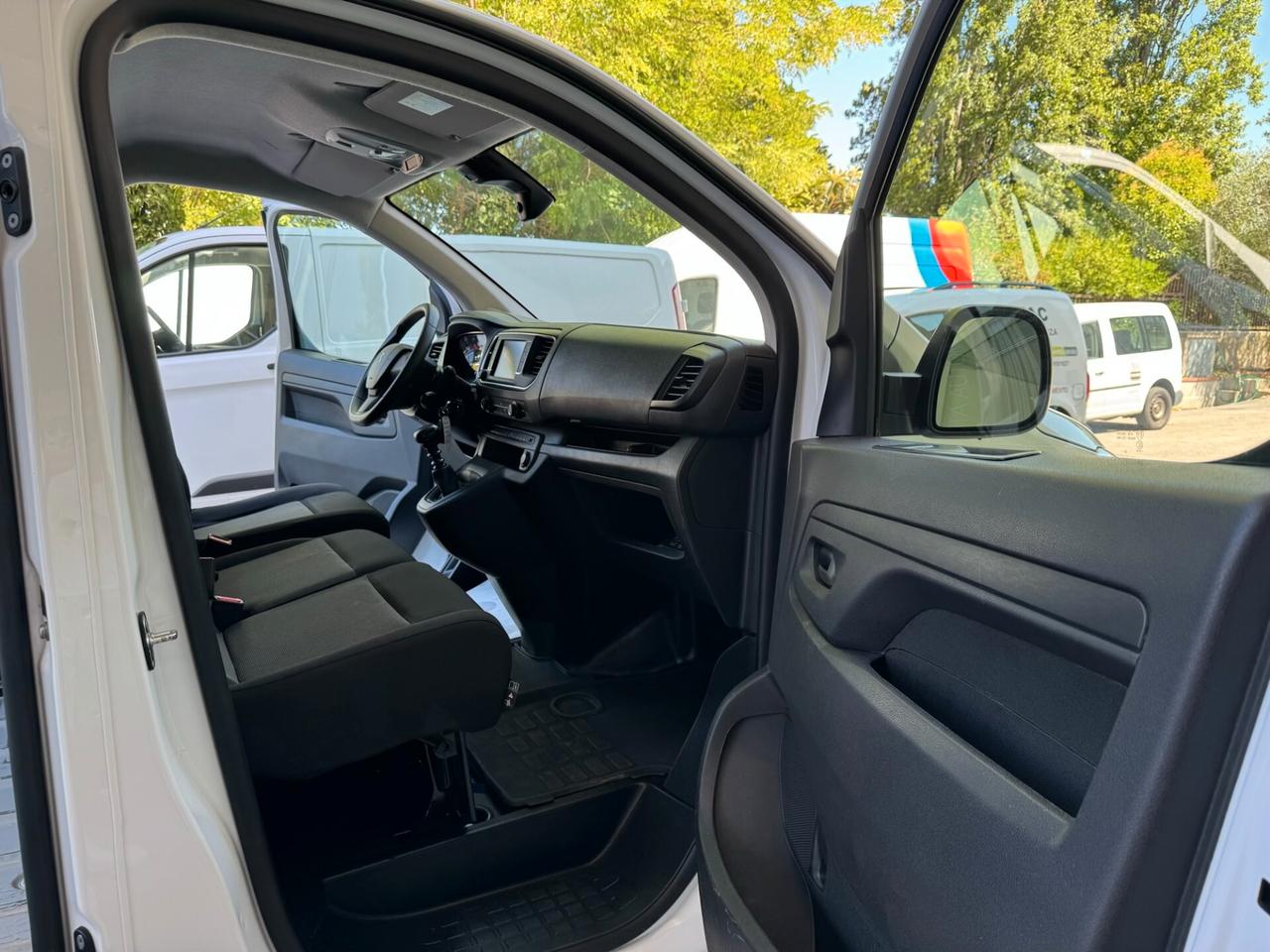Peugeot Expert 1.5 120CV 3POST L2 GARANZIA 24 MESI