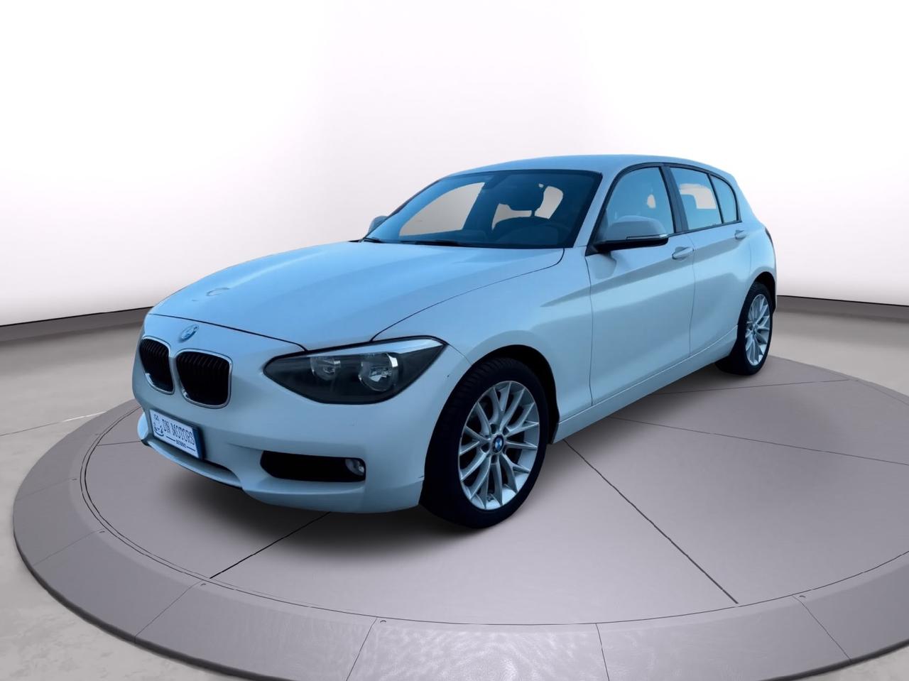 Bmw 114d 1.6 diesel anno 2016 neo patentati