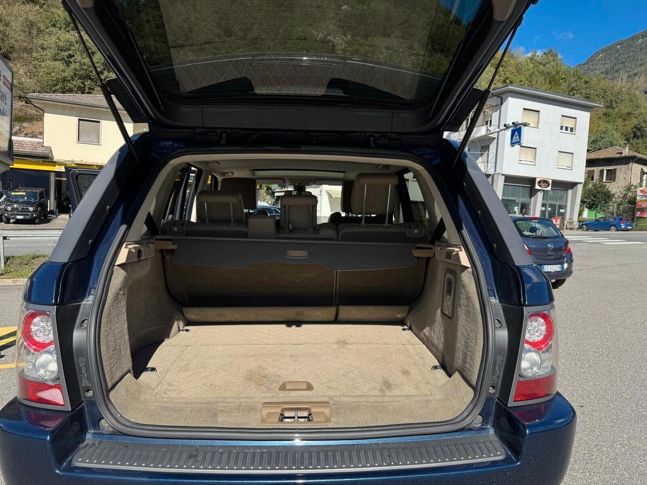 LAND ROVER RANGE ROVER SPORT 3.0 cc 245 CV PER COMMERCIANTI