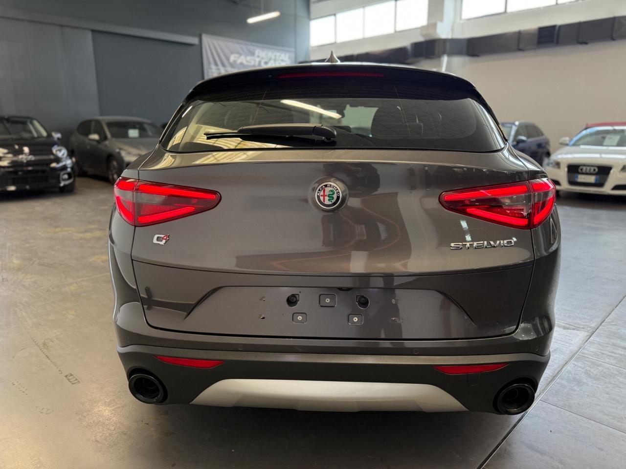 Alfa Romeo Stelvio 2.2 Turbodiesel 190 CV AT8 Q4 Super Business
