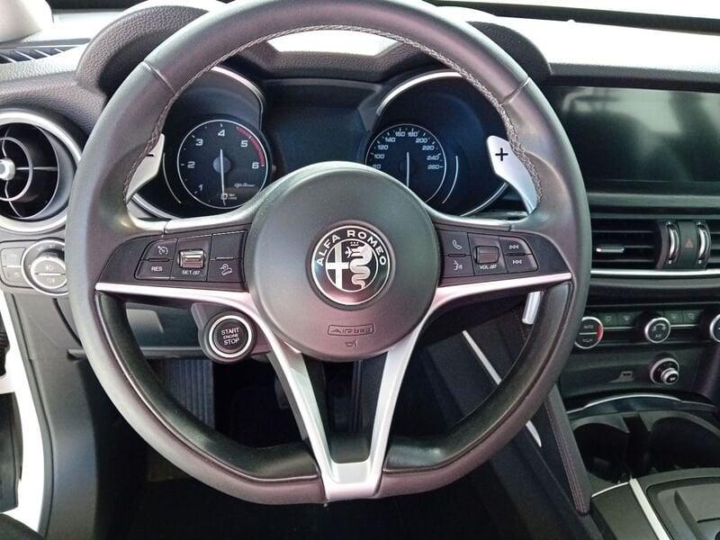 Alfa Romeo Stelvio 2.2 Turbodiesel 210 CV AT8 Q4 Executive