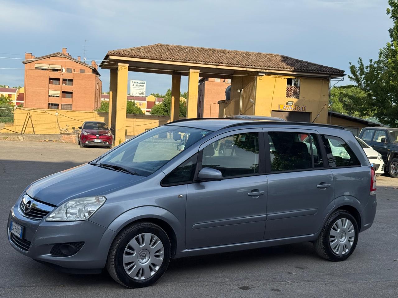 Opel Zafira 1.6 16V ecoM 94CV Cosmo